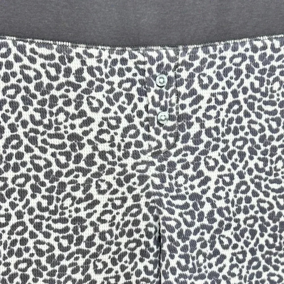 Victoria’s Secret Animal Print Pants - Picture 5 of 5